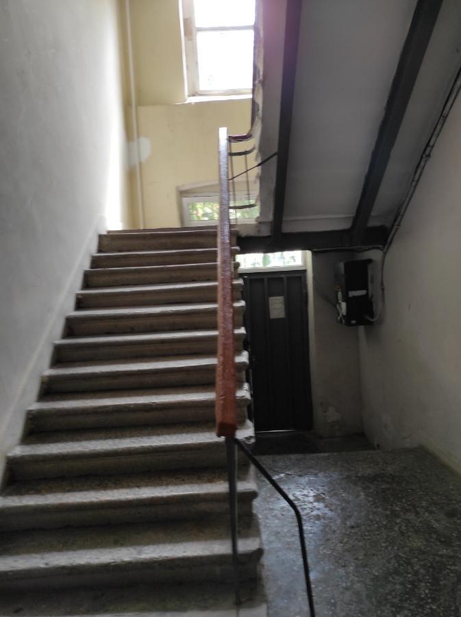 Tranquil Apartment In Vake Tbilisi ภายนอก รูปภาพ